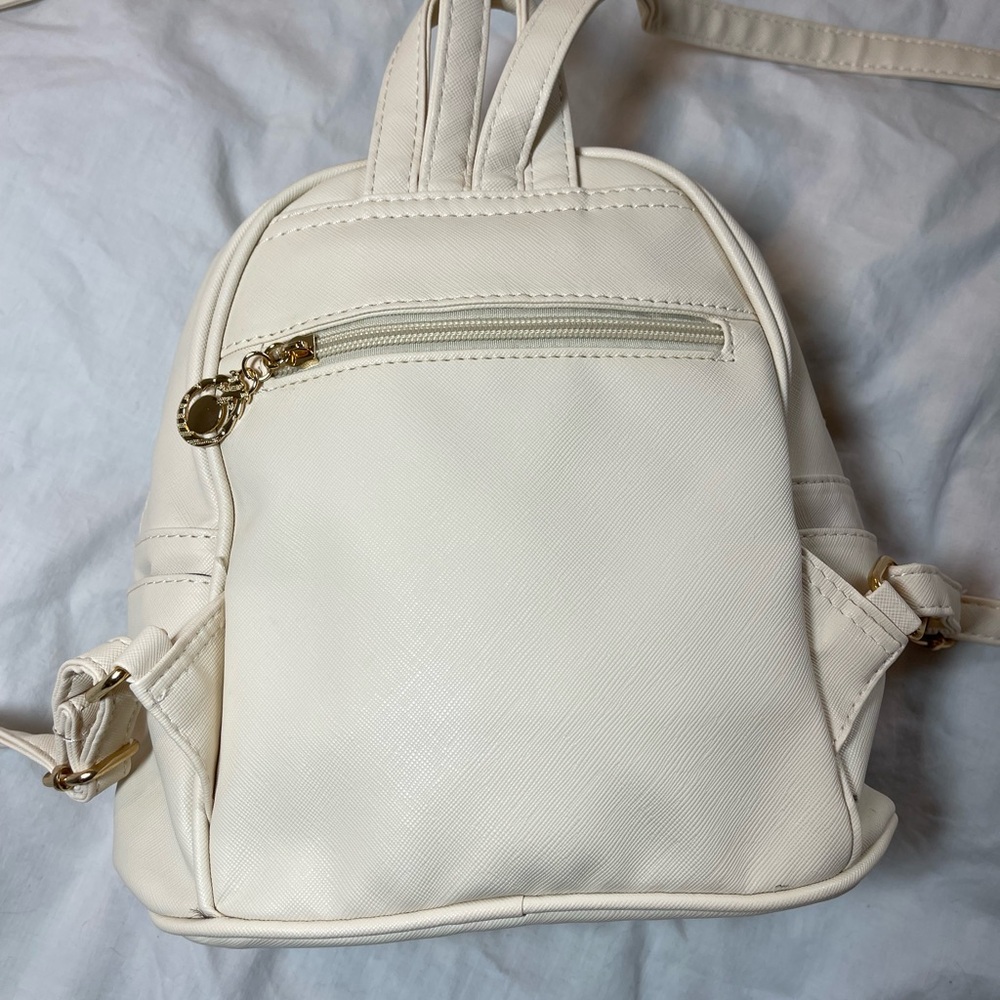 Ihayner Cream Mini Backpack/Purse - Picture 4 of 10